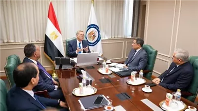 وزير البترول يبحث آليات تطوير تكنولوجيا الحفر لمضاعفة الإنتاج