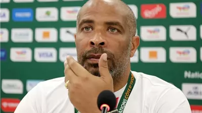 مدرب منتخب نيجيريا يحلم بتدريب ريال مدريد