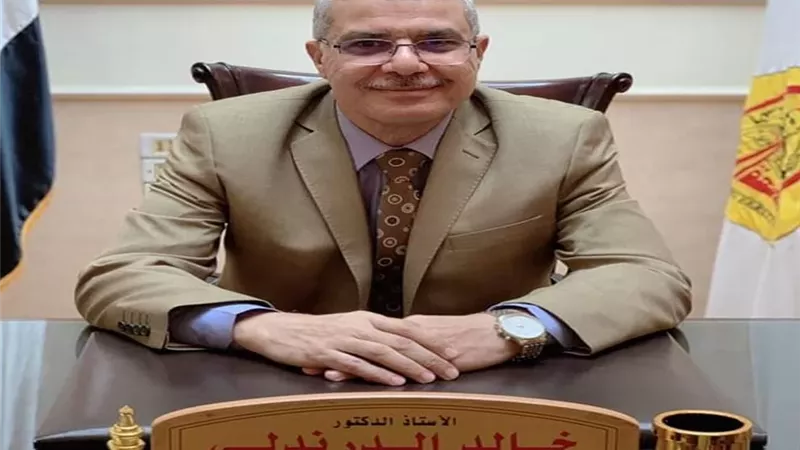 الدكتور خالد الدرندلي