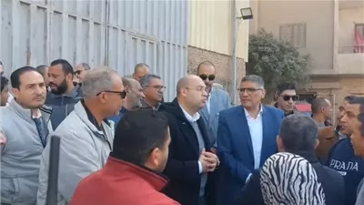 محافظ الجيزة يتفقد جهود تطهير مصرف رشاح أبو عوض بالهرم