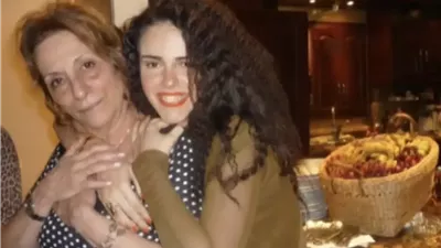 دنيا عبدالعزيز توجه رسالة مؤثرة لوالدتها الراحلة