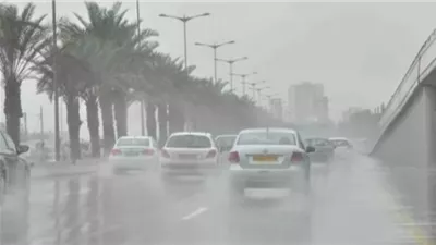 أمطار متوسطة تضرب القاهرة والجيزة وانخفاض الحرارة