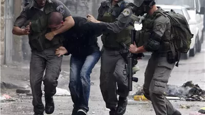 الاحتلال يشن حملة دهم واعتقالات في الضفة والقدس