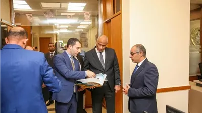مكي الجديد يتفقد إدارات الديوان العام لرسم ملامح التطوير