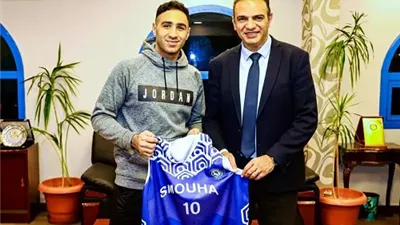 أحمد عزب لاعب السلة يعود لنادى سموحة