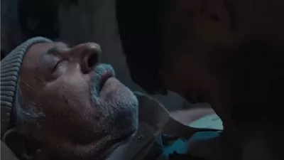 احمد مالك فى صدمه بعد وفاة عبد العزيز مخيون فى 