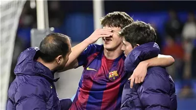 الفحوصات ليست مبشرة .. لاعب برشلونة يتعرض لإصابة قوية
