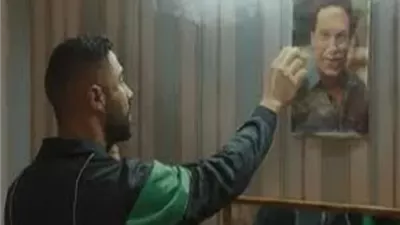 بصورة الزعيم .. لفته مميزة من كريم فهمى فى 