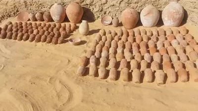 اكتشاف مقابر صخرية وأسرار مدفونة منذ آلاف السنين في أسوان