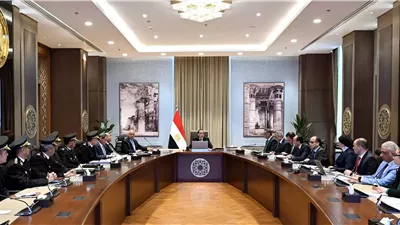 مدبولى يتابع مستجدات تطوير الطريق الدائري وصيانة كوبري 6 أكتوبر