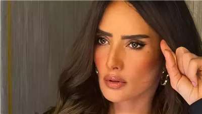 الموت يفجع الفنانة زينة