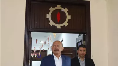 محافظ السويس يتابع سيرالعمل بالشبكةالوطنية للطوارئ والسلامةالعامة