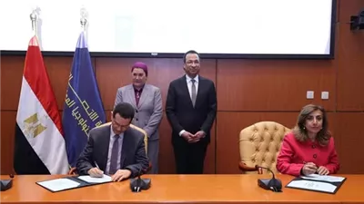 وزير الاتصالات يطلق منصة 