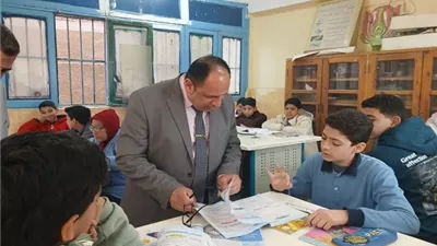 القيادات التعليمية تتابع انتظام الدراسة بالقليوبية