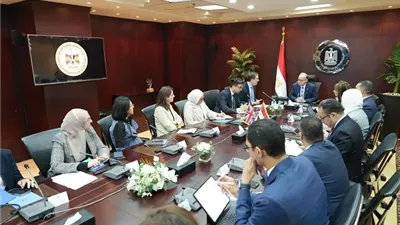 وزير الاستثمار يستقبل السفير البريطاني لبحث تعزيز الشراكة الاقتصادية
