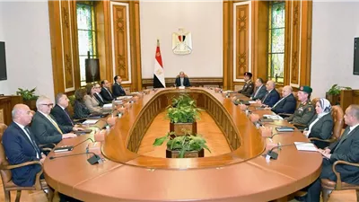 الرئيس السيسي يلتقي مجلس أمناء الأكاديمية الوطنية لتدريب وتأهيل الشباب