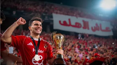 هل تسبب التعاقد مع زيزو فى أزمة بغرفة ملابس الأهلى ؟ .. أفشة يكشف