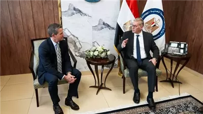 وزير البترول يبحث مع رئيس كابريكورن البريطانية زيادة استثماراتها بمصر