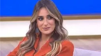 أمينة خليل توجه رسالة الي الدول العربية بعد ضرب ايران