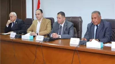 دمياط تستعين بخبرات القاهرة بملفات التصالح وتراخيص المحال