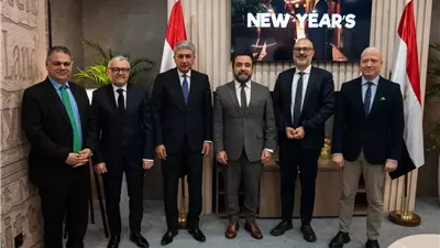 وزير السياحة يلتقي بقيادات الاتحاد الفيدرالي لصناعة السياحة الألمانية