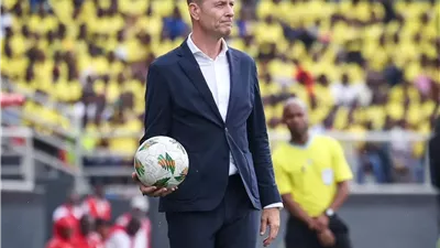 توروب يعلن تشكيل الأهلى أمام المقاولون العرب فى الدورى