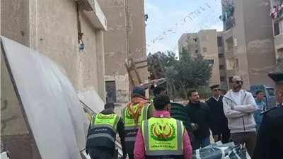 الإسكان تضرب بيد من حديد ضد مخالفات الشقق السكنية .. صور