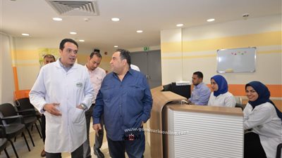 الإعلامى محمد على خير يزور مستشفى شفاء الأورمان لعلاج الأورام بالأقصر