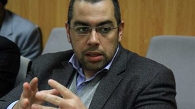 محمد فؤاد يخاطب رئيس البرلمان لحل أزمة تعليق مناقشة قوانين الأحوال الشخصية