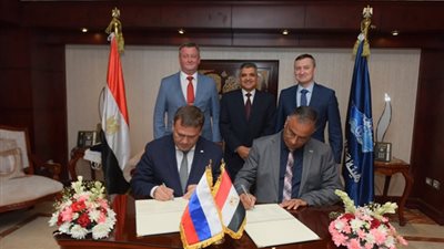 هيئة قناة السويس تطور ترسانتي بورسعيد و بورتوفيق