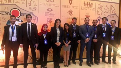 طلاب الأكاديمية العربية يشاركون بالملتقى الثامن للمسئولية المجتمعية