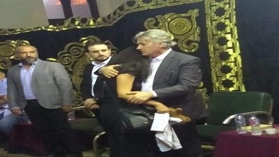 شاهد.. إنهيار الفنانة فرح يوسف في عزاء المخرج التونسي شوقي الماجري