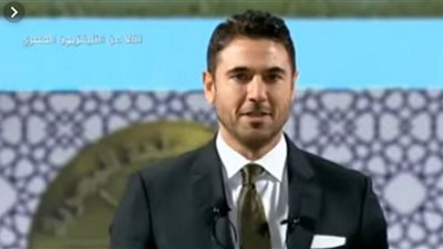 احمد عز: 