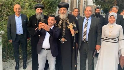 الجالية المصرية بفرنسا ترحب بقداسة البابا تواضروس الثاني في زيارته الأولى إلى فرنسا .. صور