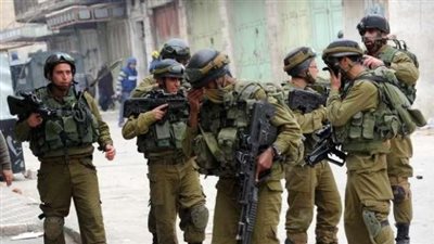 محكمة إسرائيلية تفرج عن محافظ القدس وأمين سر «فتح»