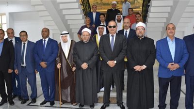 وزير الأوقاف ومحافظ الغربية ومفتى الديار المصرية يؤدون صلاة الجمعة الختامية لاحتفالات مولد البدوي