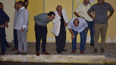 الانتهاء من اعمال تطهير شبكات الصرف بحى الاربعين بالسويس