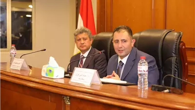 محافظ دمياط يعقد لقاء موسع مع مجلس إدارة الغرفة التجارية