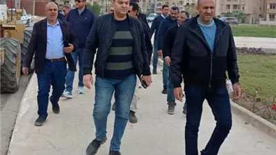 رئيس جهاز الشروق يكشف عن أحدث مشروعات تطوير الطرق والزراعة.. بالصور