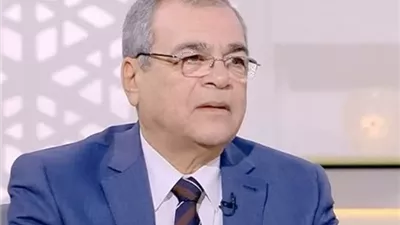خبير الطاقة د.مدحت يوسف: أسعار الوقود تتأثر بالتوترات السياسية