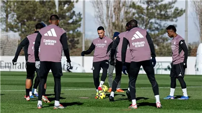 قائمة ريال مدريد أمام إلتشي في الدوري الاسباني.. موقف مبابي وبيلي