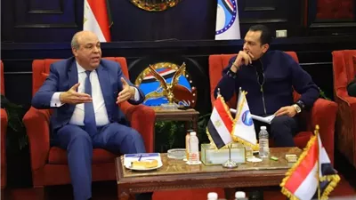 إنهاء مشروعات التطوير في جدولها الزمني وبأعلى معايير السلامة والجودة
