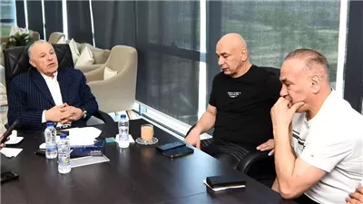 إجتماع أو ريدة بالتوأم لمناقشة ترتيبات مواجهة إسبانيا ودياً