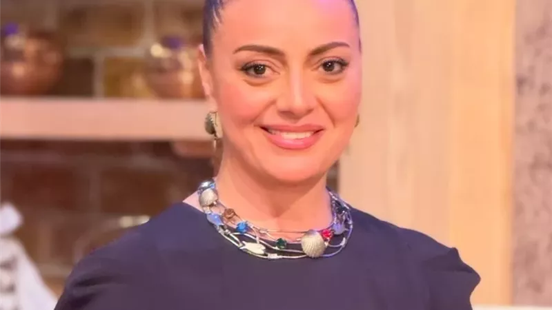 الفنانة هبة عبد الغني