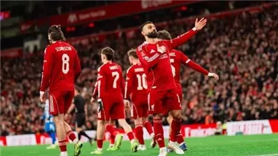 3 أسيست وهدف..تألق صلاح مع ليفربول أمام جالطة سراي