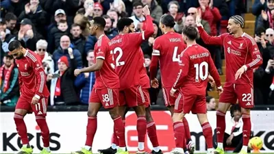 ليفربول يقسو علي جالطة سراي برباعية ويتأهل لربع نهائي دوري الأبطال