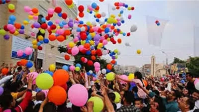 الصيغة الكاملة لتكبيرات عيد الفطر..متى نبدأ ؟