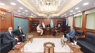 محافظ كفرالشيخ يستقبل المهنئين بالعيد..صور