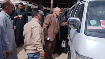 محافظ المنيا يشدد على الالتزام بالأسعار وتعريفة الركوب خلال العيد