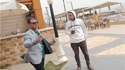 أهالي أرمنت يحتفلون بالعيد على الكورنيش
